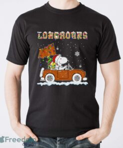 Texas Longhorns Snoopy And Woodstock Driving Car Shirt Sweatshirt Hoodie - Men T-Shirt