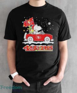 The Peanuts Snoopy And Woodstock Drive Car San Francisco 49ers Christmas T-Shirt Product Photo 2