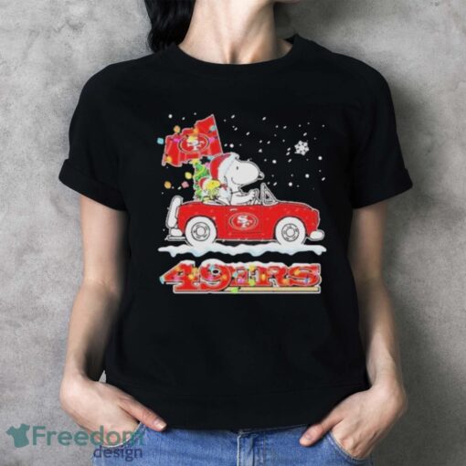 The Peanuts Snoopy And Woodstock Drive Car San Francisco 49ers Christmas T-Shirt Product Photo 4